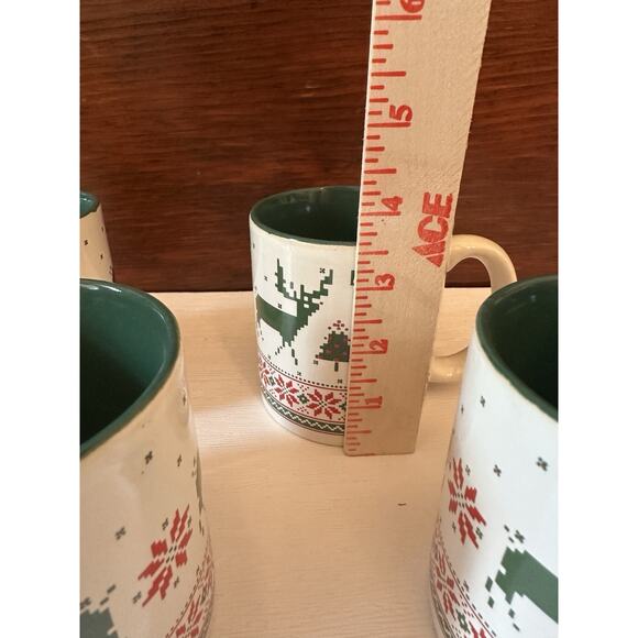 Vintage Holiday Reindeer Mugs Set of 4 Fair Isle Nordic Christmas Cocoa Bar - Picture 9 of 10
